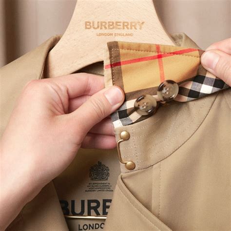 burberry price per share|burberry share dividend.